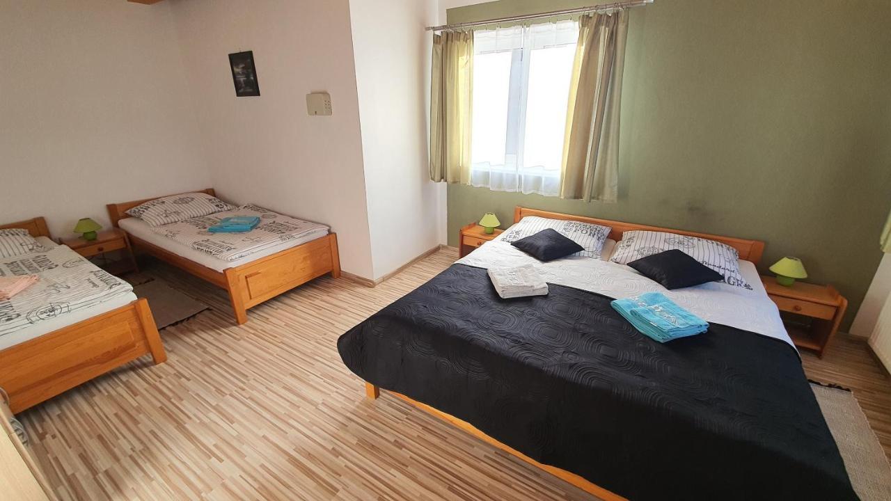 Ubytovanie Saska Veľký Slavkov Exterior foto
